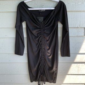 PRETTY LITTLE THINGS NWT DRESS*** MOB WIFE TREND